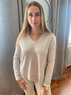 Pull beige col V détails étoile perlée Maud et sacha