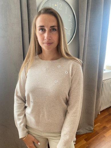 Pull beige col rond détails oeillets  Maud et sacha
