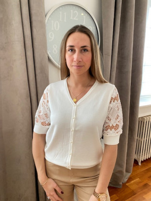 pull gilet écru manches courtes dentelle Micha