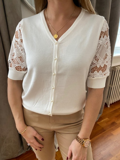 pull gilet écru manches courtes dentelle Micha