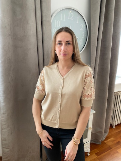 pull gilet beige manches courtes dentelle Micha
