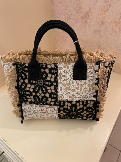 Sac dentelle noir beige et blanc