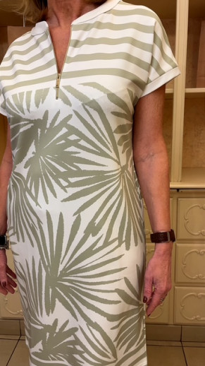 Robe vert jade et écru Tuzzy