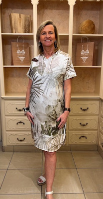 Robe imprimée kaki et blanc Tuzzy