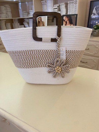 Panier osier blanc et beige